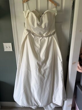 Ivory Satin A-Line Wedding Gown with Beaded Rhine Stone waistline
